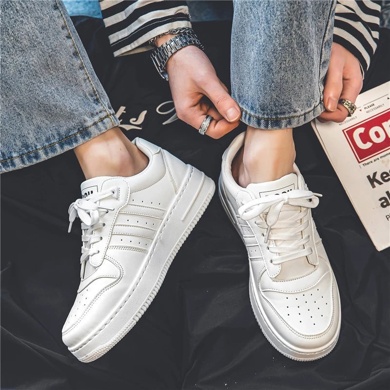 Men's Low Top Sports Sneakers - White